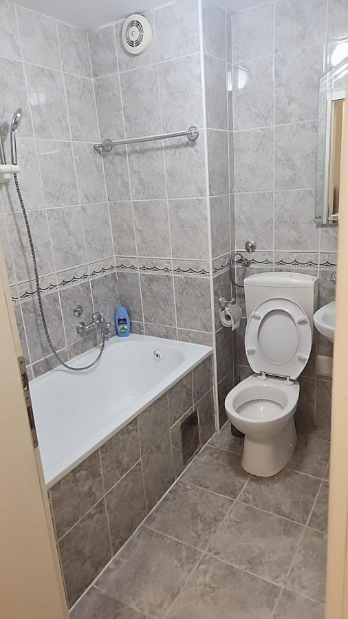 Vodenica Lägenhet Novi Sad Exteriör bild
